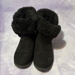 Juicy Couture Black Fur-Lined Winter Boots